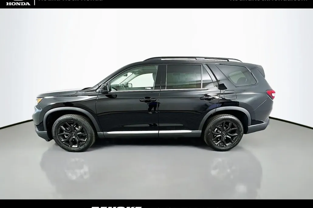 2025 Honda Pilot Touring photo 1