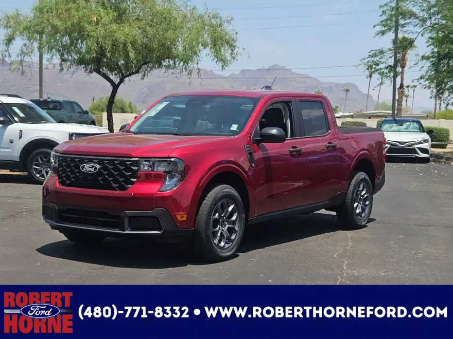 2025 Ford Maverick XLT photo 1