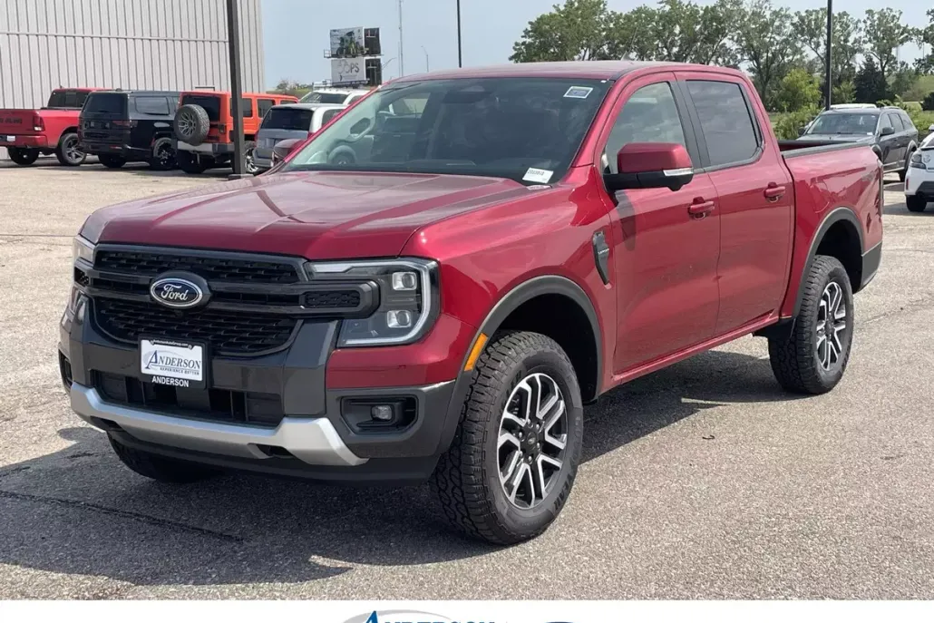 2025 Ford Ranger Lariat photo 1