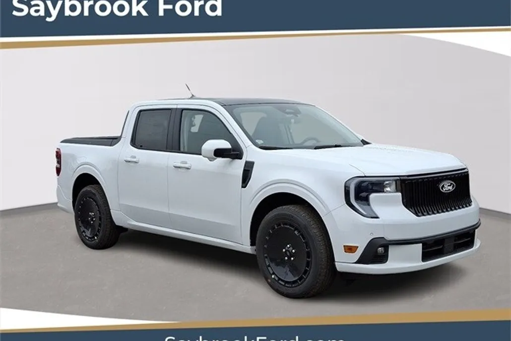 2025 Ford Maverick photo 1