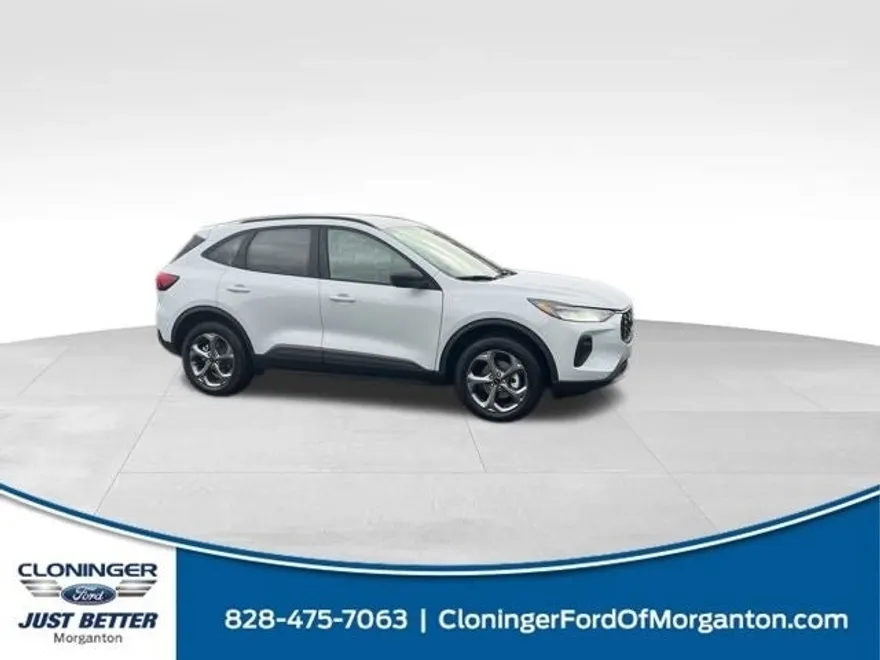 2025 Ford Escape ST-Line photo 1