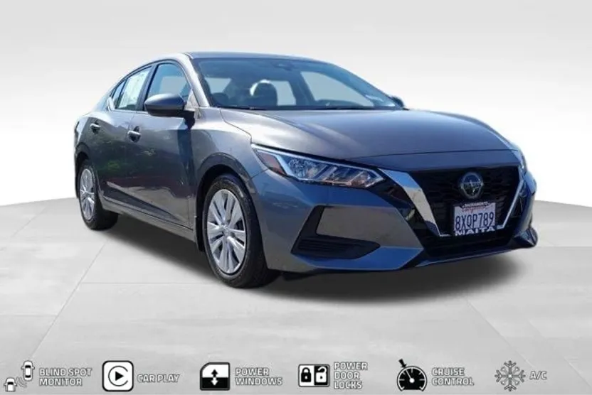 2021 Nissan Sentra S photo 1