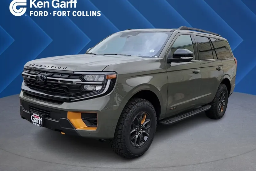 2025 Ford Expedition photo 1
