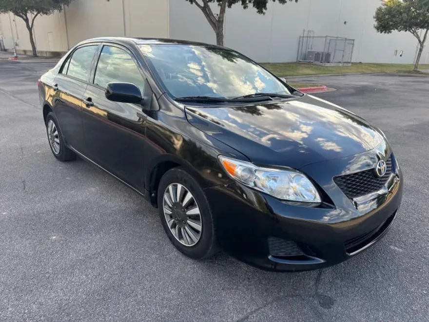 2009 Toyota Corolla CE photo 1