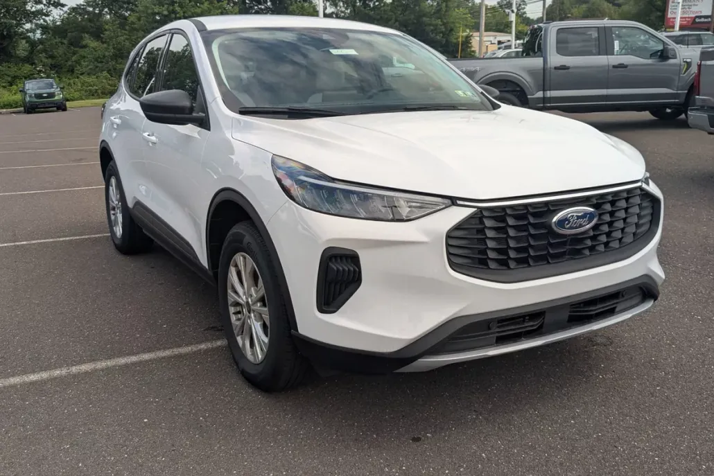 2025 Ford Escape Active photo 1