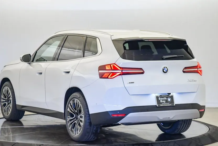 2025 Bmw X3 30x Drive photo 1