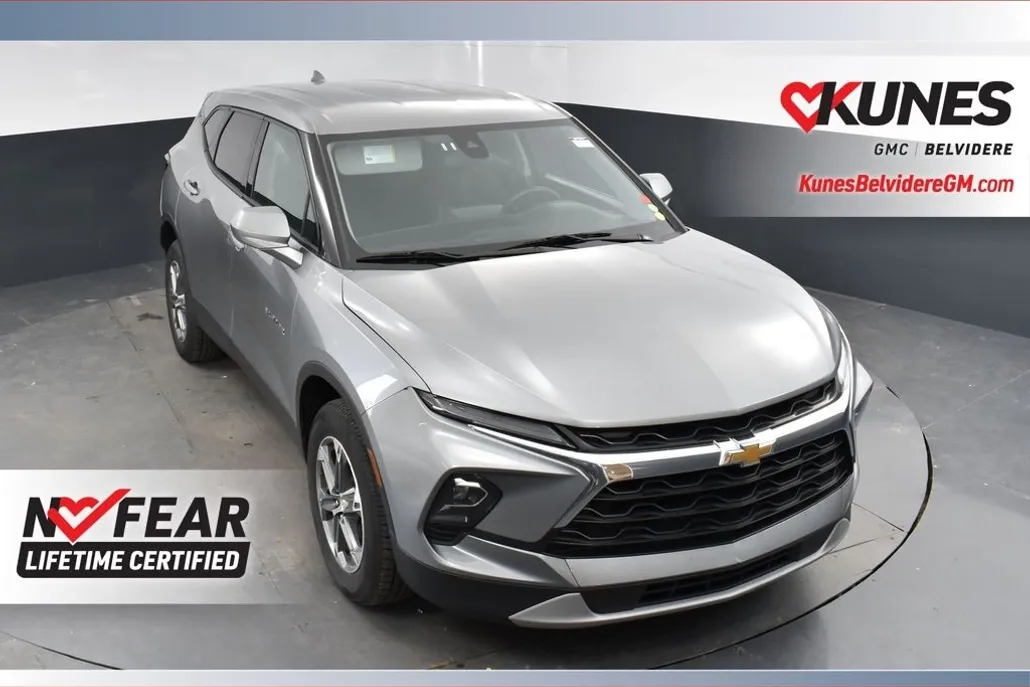 2023 Chevrolet Blazer 2LT photo 1