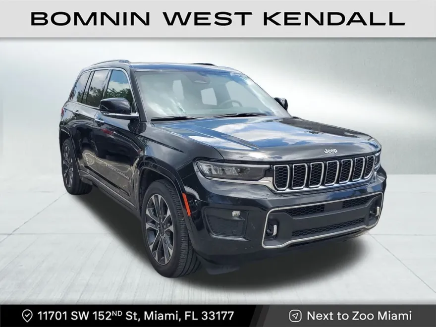 2023 Jeep Grand Cherokee Overland photo 1