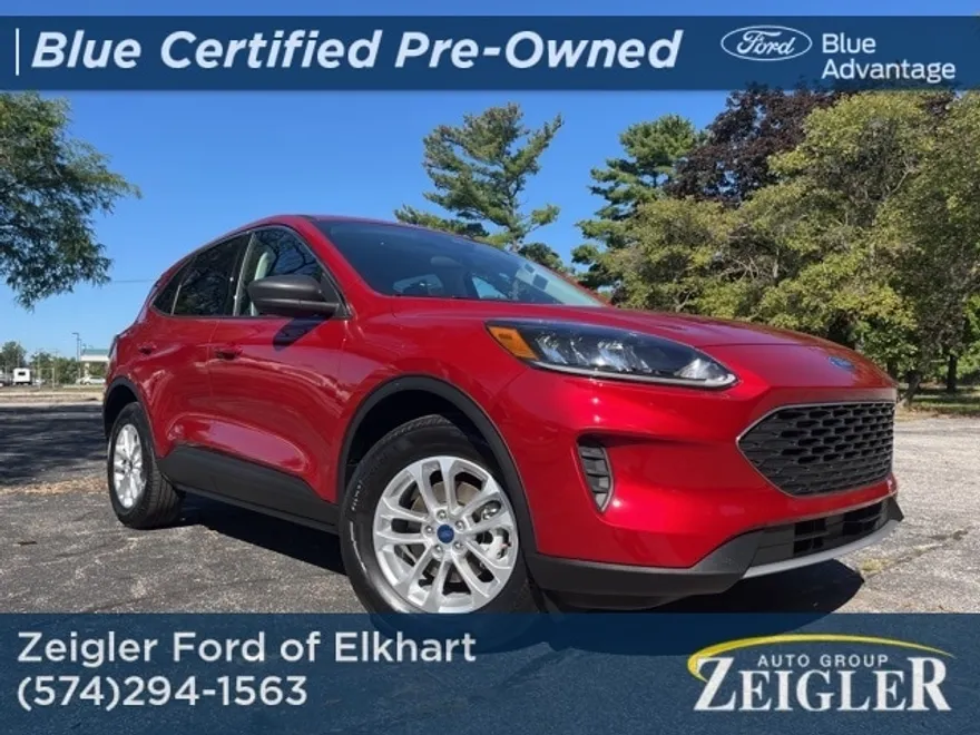 2022 Ford Escape SE photo 1