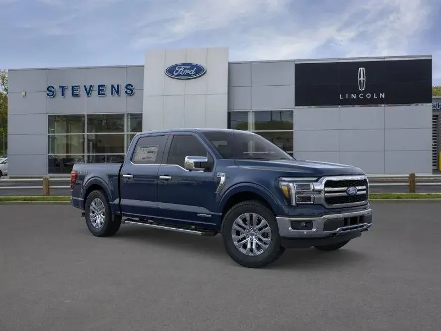 2025 Ford F-150 Lariat photo 1