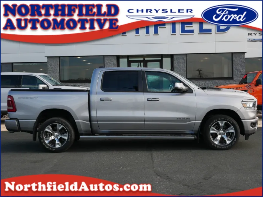 2023 Ram 1500 Laramie photo 1