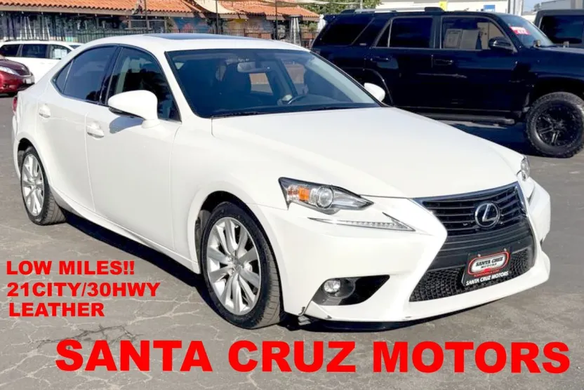 2015 Lexus IS 250 photo 1