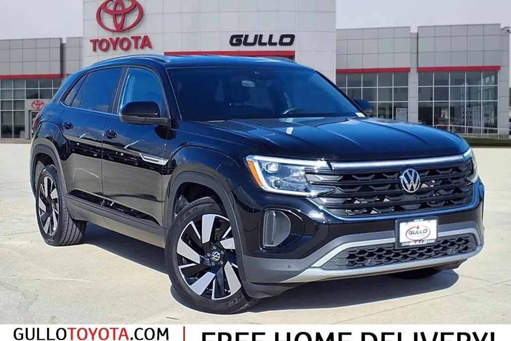 2024 Volkswagen Atlas Cross Sport SE Technology photo 1