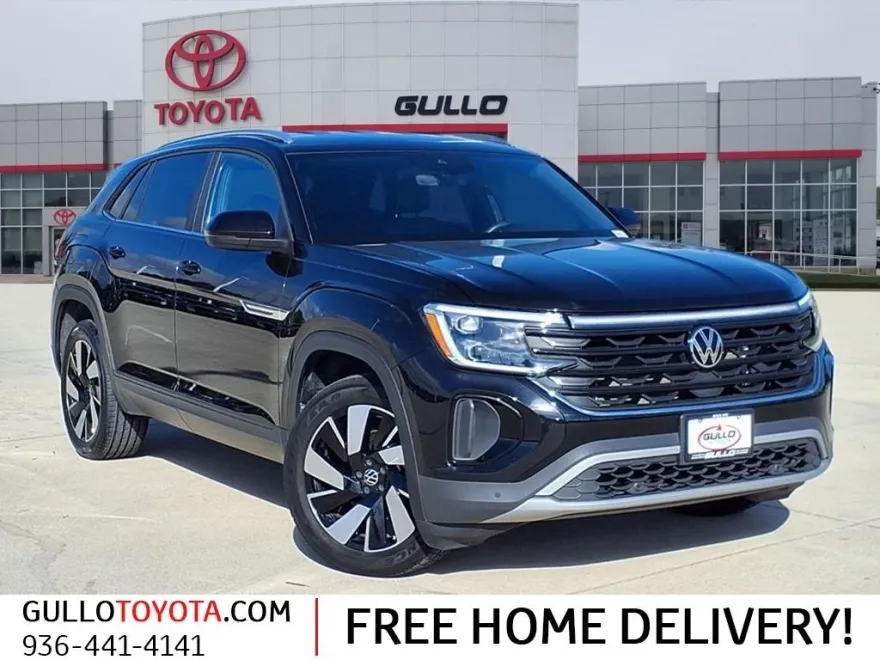 2024 Volkswagen Atlas Cross Sport SE Technology photo 1