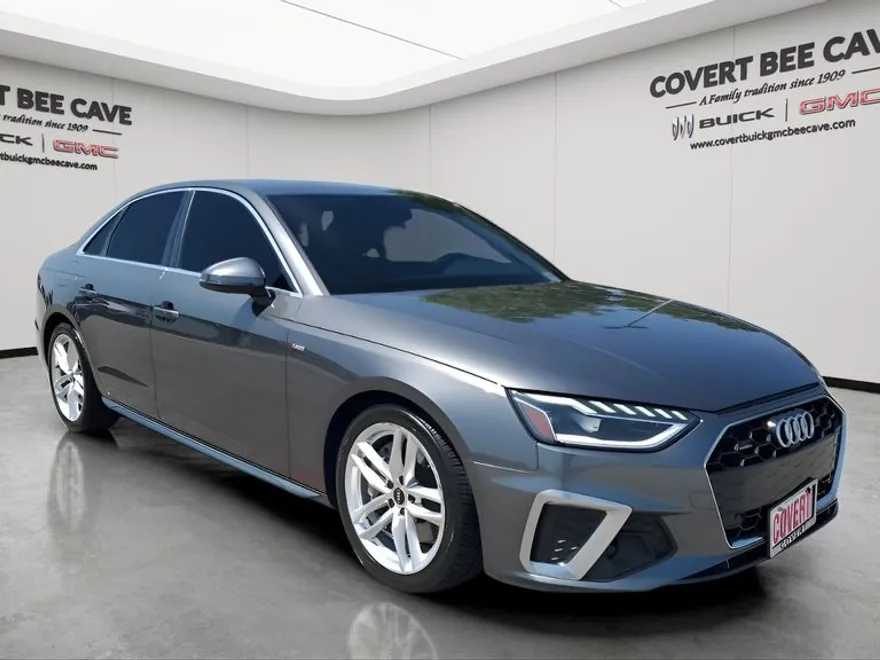 2023 Audi A4 S line Premium Plus 45 TFSI Quattro photo 1