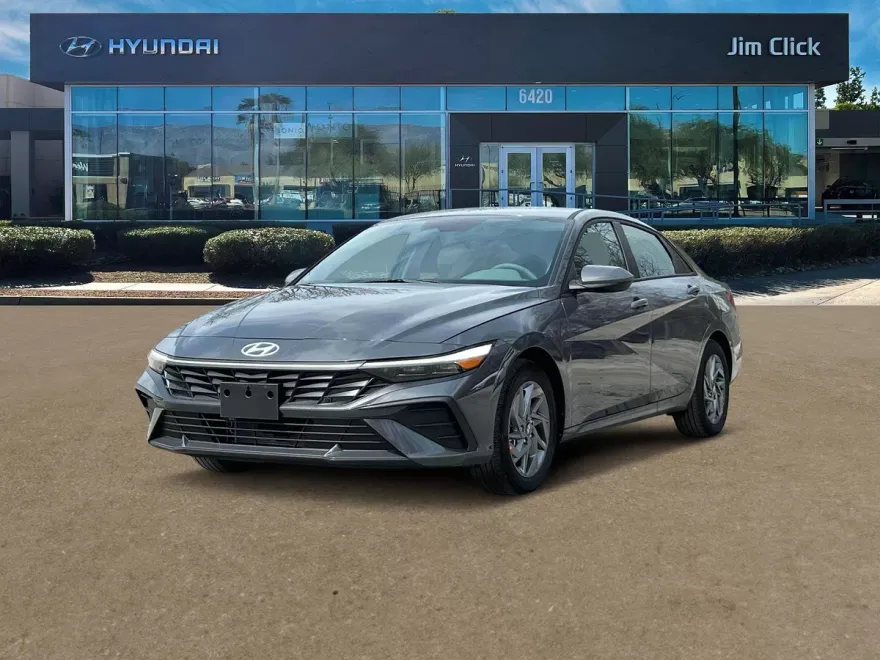 2025 Hyundai Elantra Hybrid photo 1