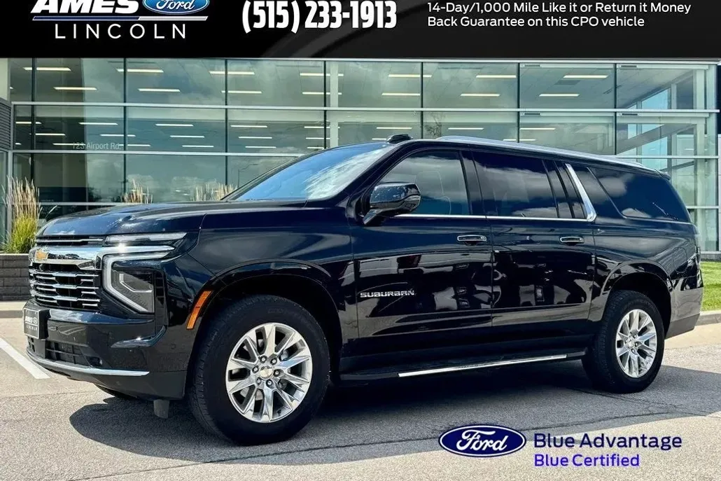 2025 Chevrolet Suburban Premier photo 1