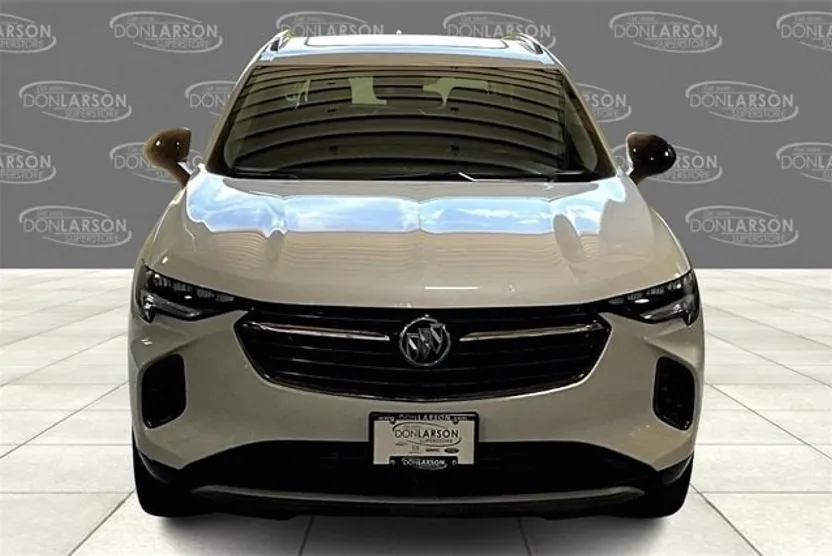 2023 Buick Envision Essence photo 1