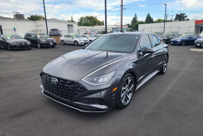 2021 Hyundai Sonata SEL Plus photo 1