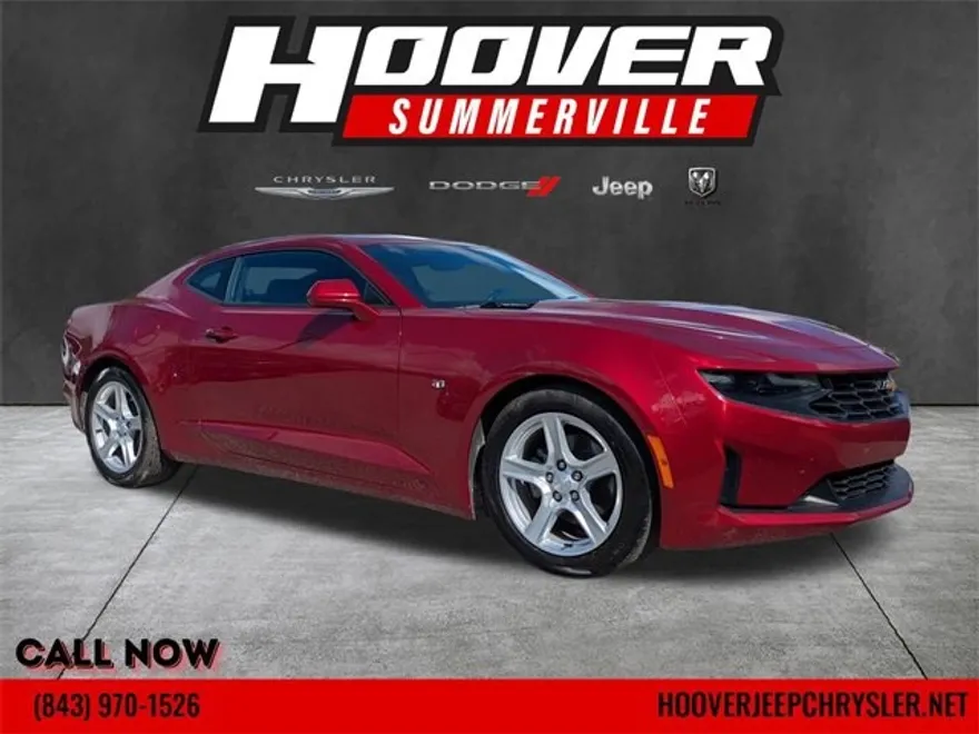 2023 Chevrolet Camaro 1LT photo 1