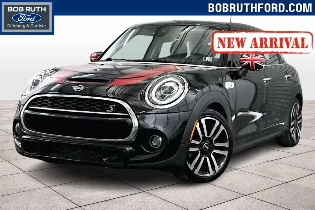 2021 Mini Cooper 4 Door Hardtop S photo 1