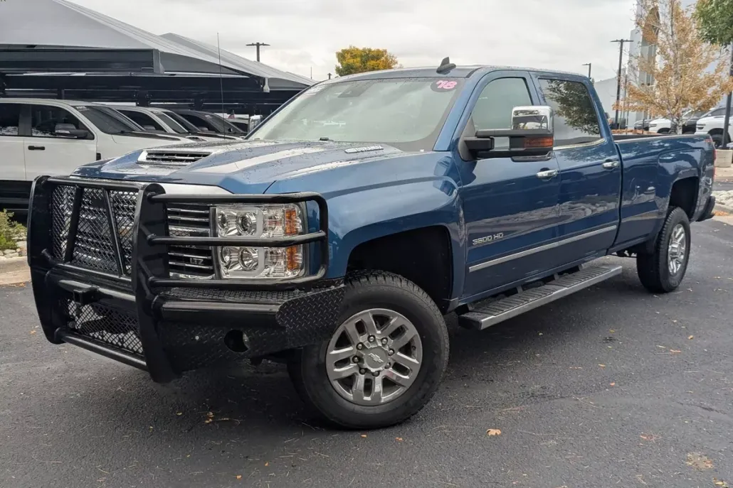 2018 Chevrolet Silverado 3500HD LTZ photo 1