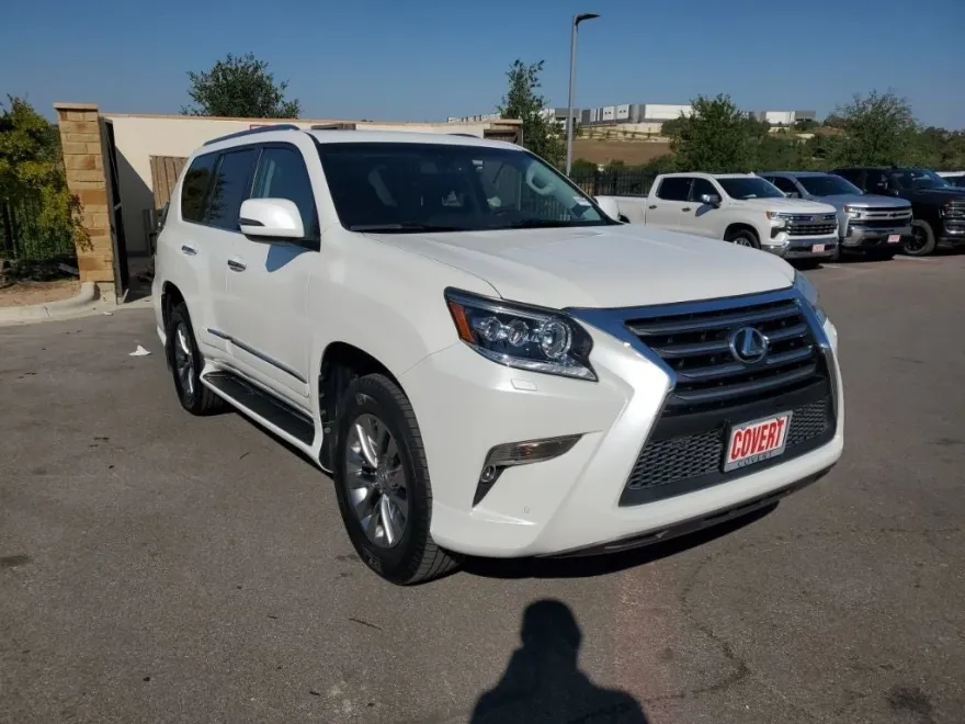 2016 Lexus GX 460 Luxury photo 1