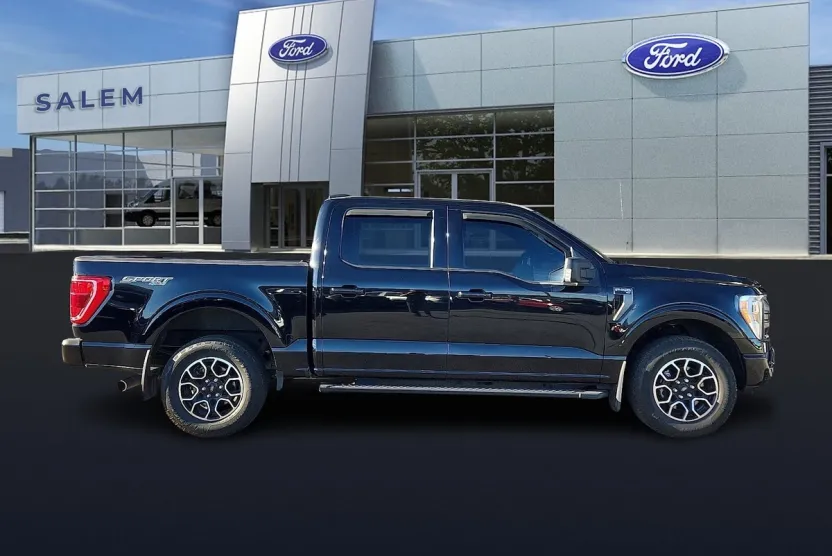 2022 Ford F-150 XLT photo 1