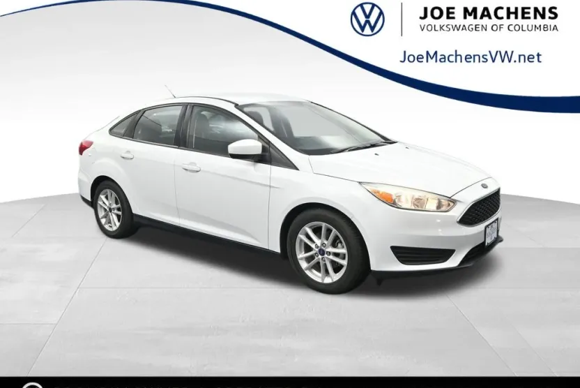 2018 Ford Focus SE photo 1
