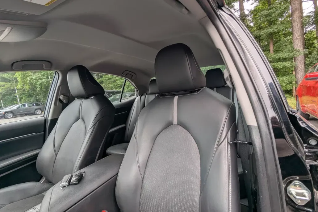 2023 Toyota Camry XSE photo 1