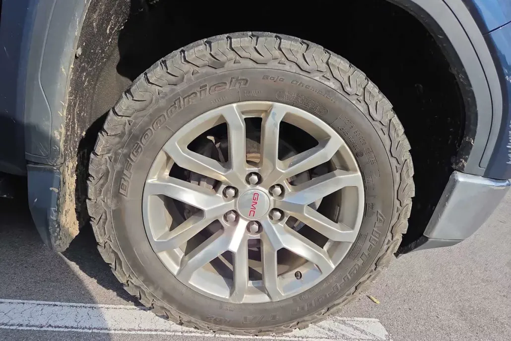 2019 Gmc Sierra 1500 SLE photo 1