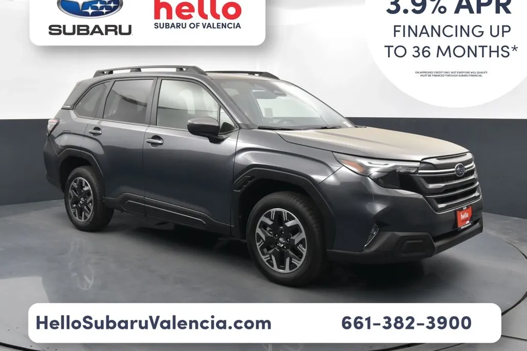 2025 Subaru Forester Premium photo 1