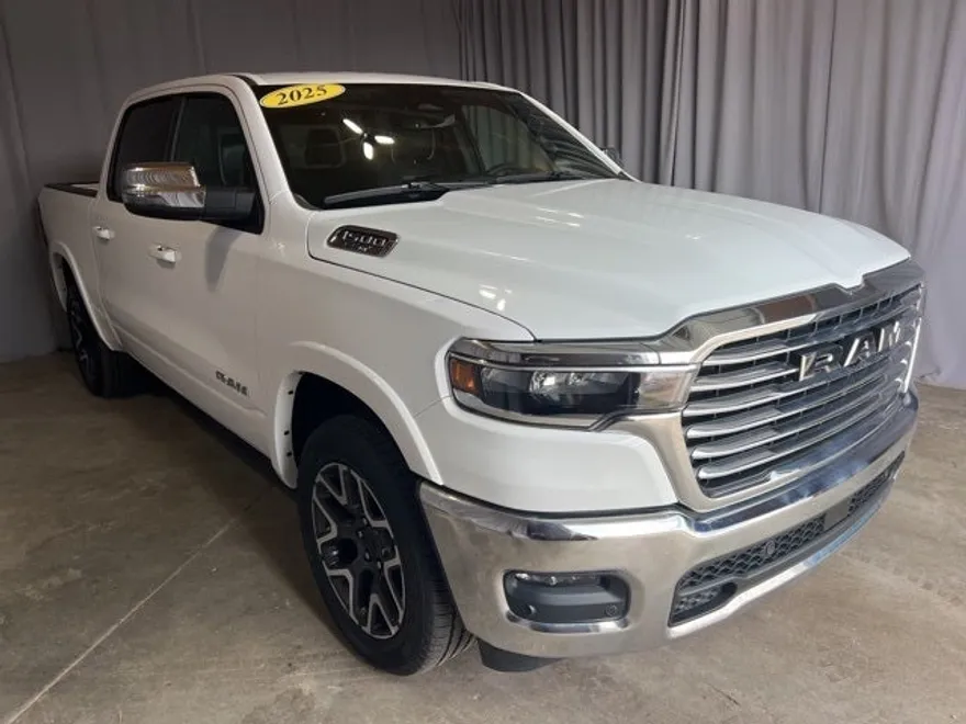 2025 Ram 1500 Laramie photo 1