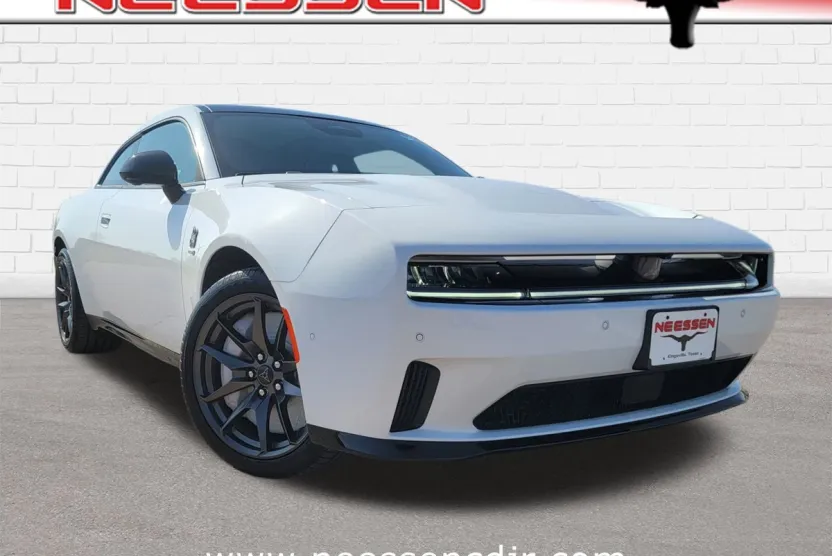 2024 Dodge Charger Daytona Scat Pack photo 1