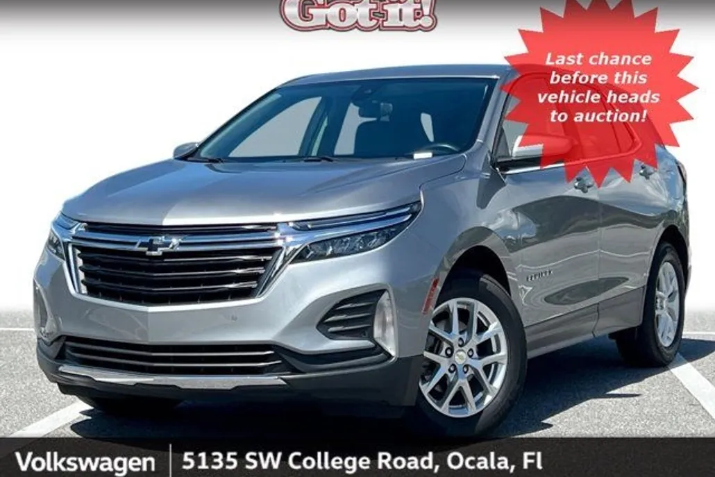 2023 Chevrolet Equinox LT photo 1