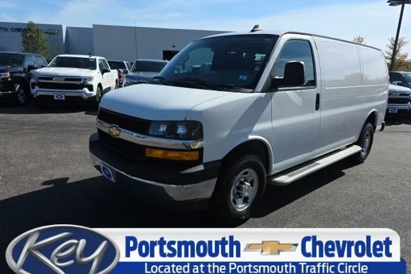 2023 Chevrolet Express 2500 Van photo 1