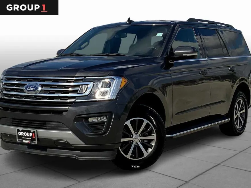 2021 Ford Expedition XLT photo 1