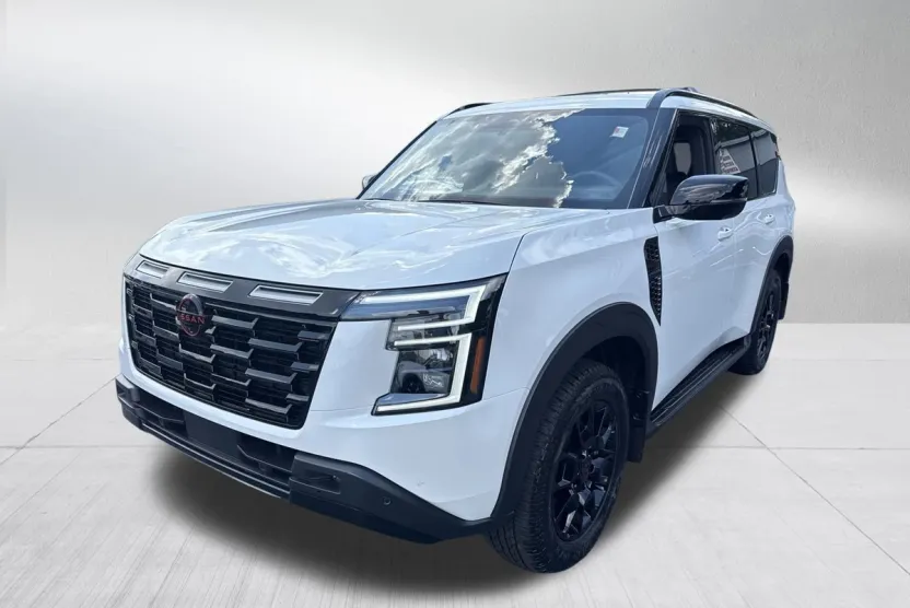 2025 Nissan Armada photo 1