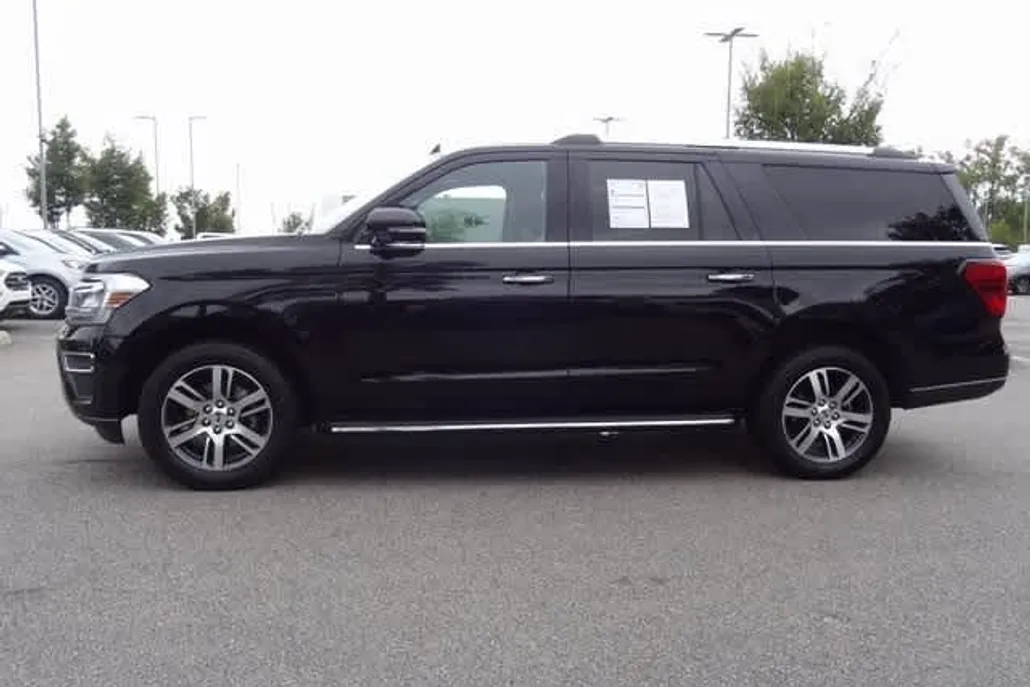 2023 Ford Expedition MAX Limited photo 1