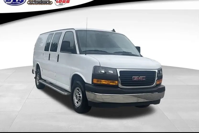 2023 Gmc Savana 2500 Cargo photo 1