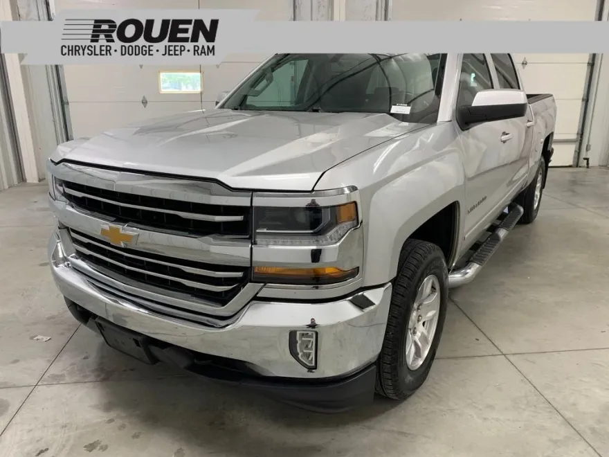 2018 Chevrolet Silverado 1500 LT1 photo 1