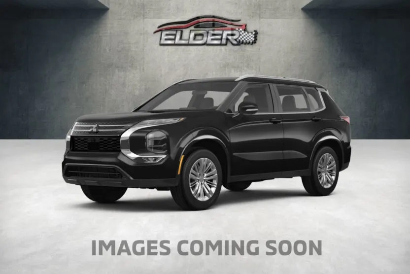 2024 Mitsubishi Outlander SE photo 1