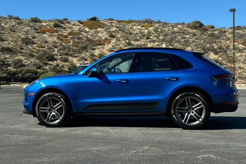 2021 Porsche Macan S photo 1