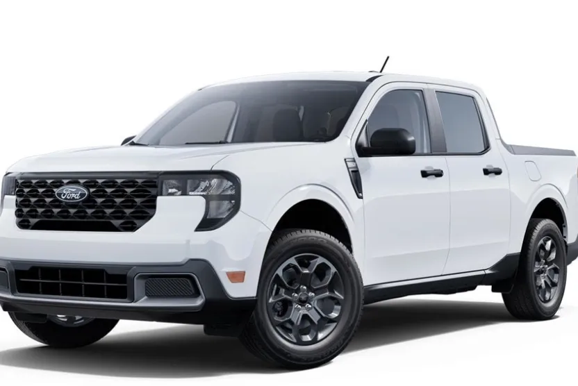 2025 Ford Maverick XLT photo 1