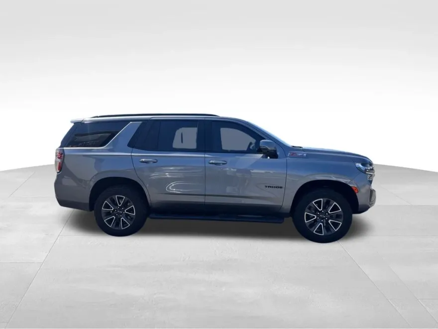 2021 Chevrolet Tahoe Z71 photo 1