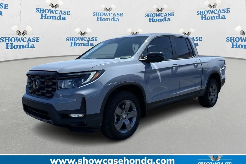 2025 Honda Ridgeline TrailSport photo 1