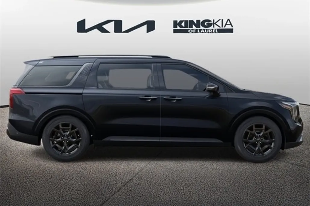 2026 Kia Carnival SX photo 1