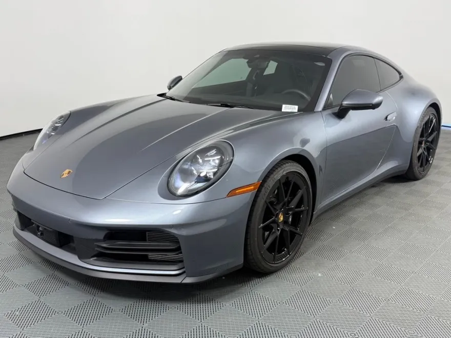 2025 Porsche 911 Coupe photo 1