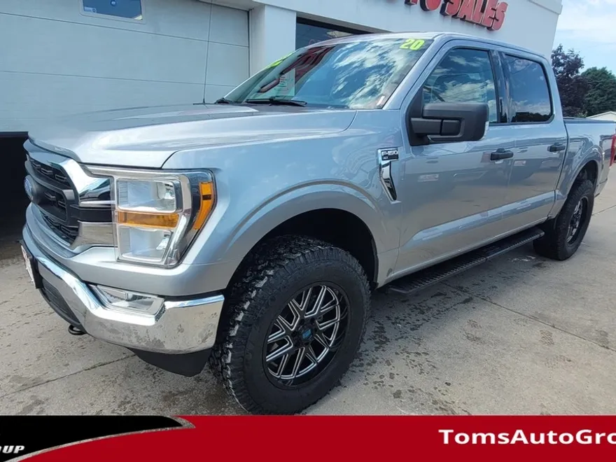 2021 Ford F-150 XLT photo 1