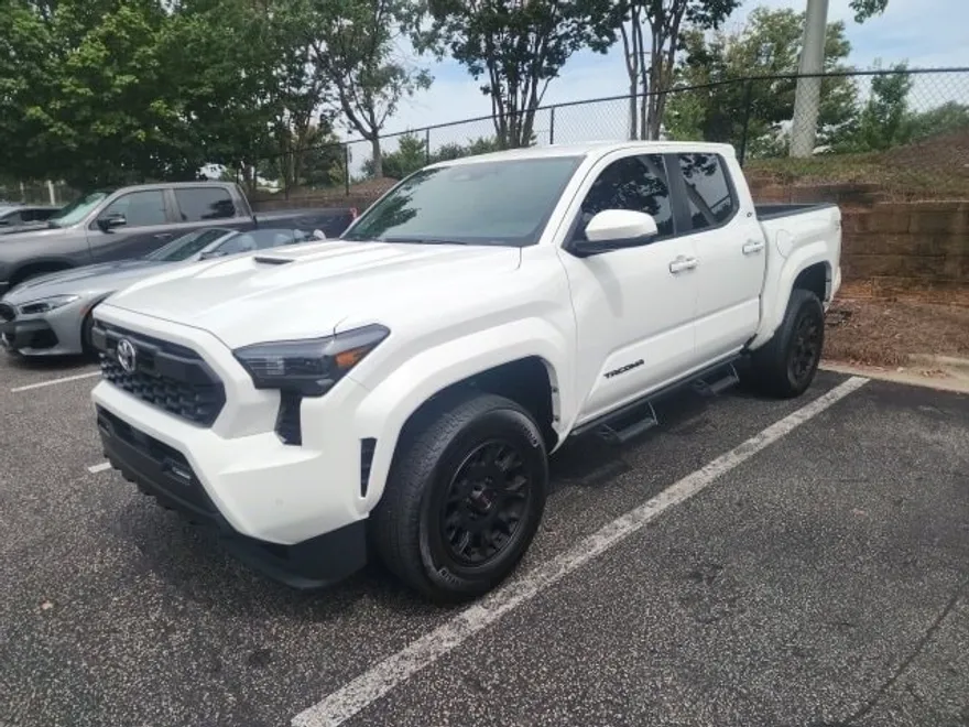 2024 Toyota Tacoma TRD Sport photo 1